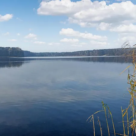 Nyaraló Amazing Home In Wilcze With Lake View