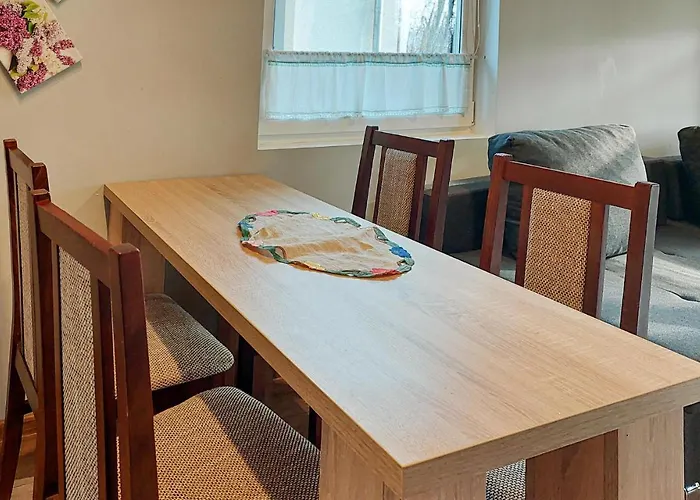 2 Bedroom Pet Friendly In 度假居 Wilcze (Greater Poland)
